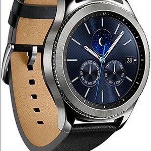 Samsung Gear S3 classic Smartwatch with 2 bands plus battery charger.